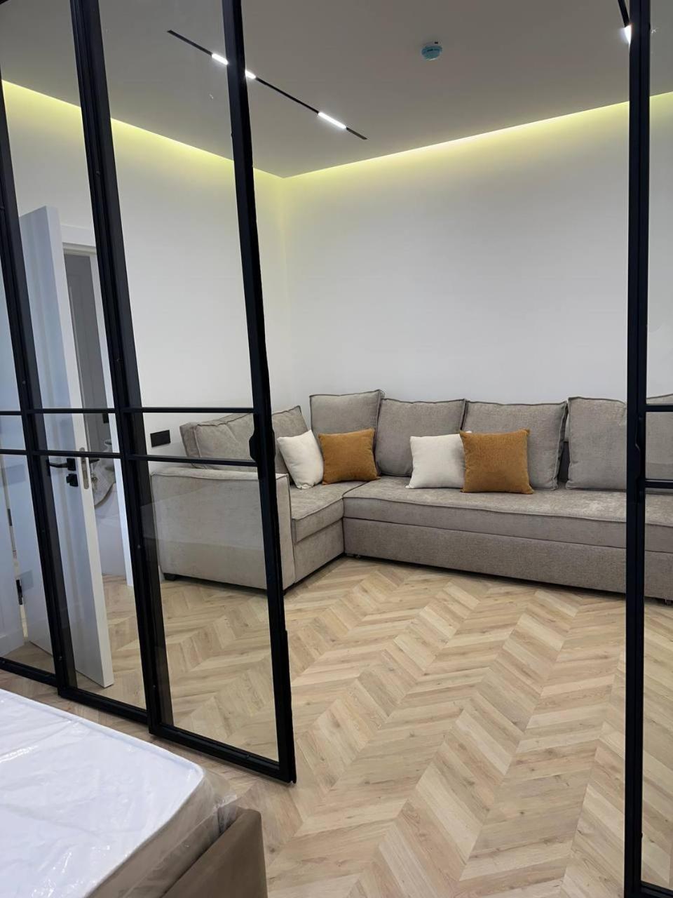 Castle's Cozy Retreat * Bratislava